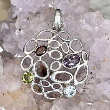 PD 15011 MX-(HANDMADE 925 BALI SILVER PENDANT WITH MIX STONES)